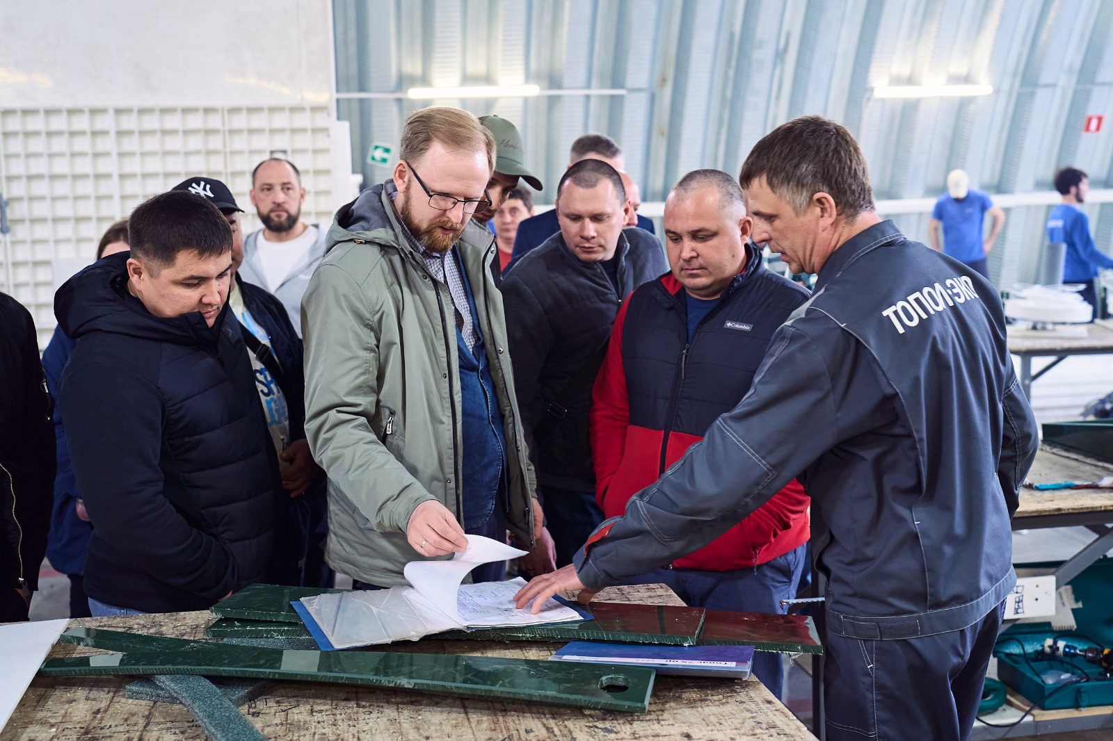 Компания «ТОПОЛ-ЭКО» организовала в Тюменской области экскурсию по своему производственному комплексу